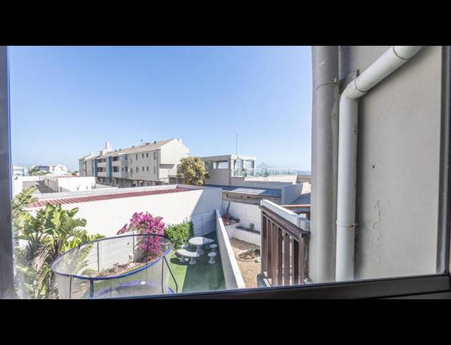 3 BEDROOM PROPERTY TO RENT IN BLOUBERGRANT